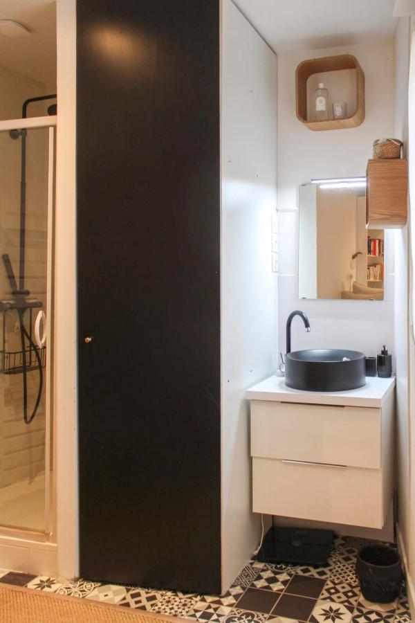 Lovely Love Nest Near Montmartre Apartamento Paris Exterior foto